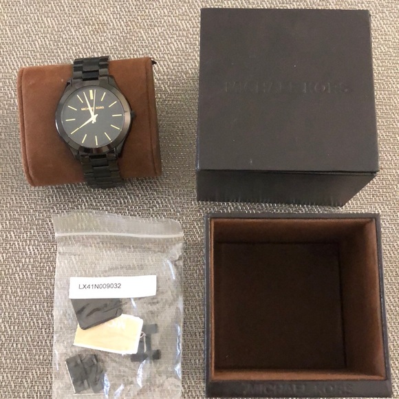 Michael kors runway black and gold watch